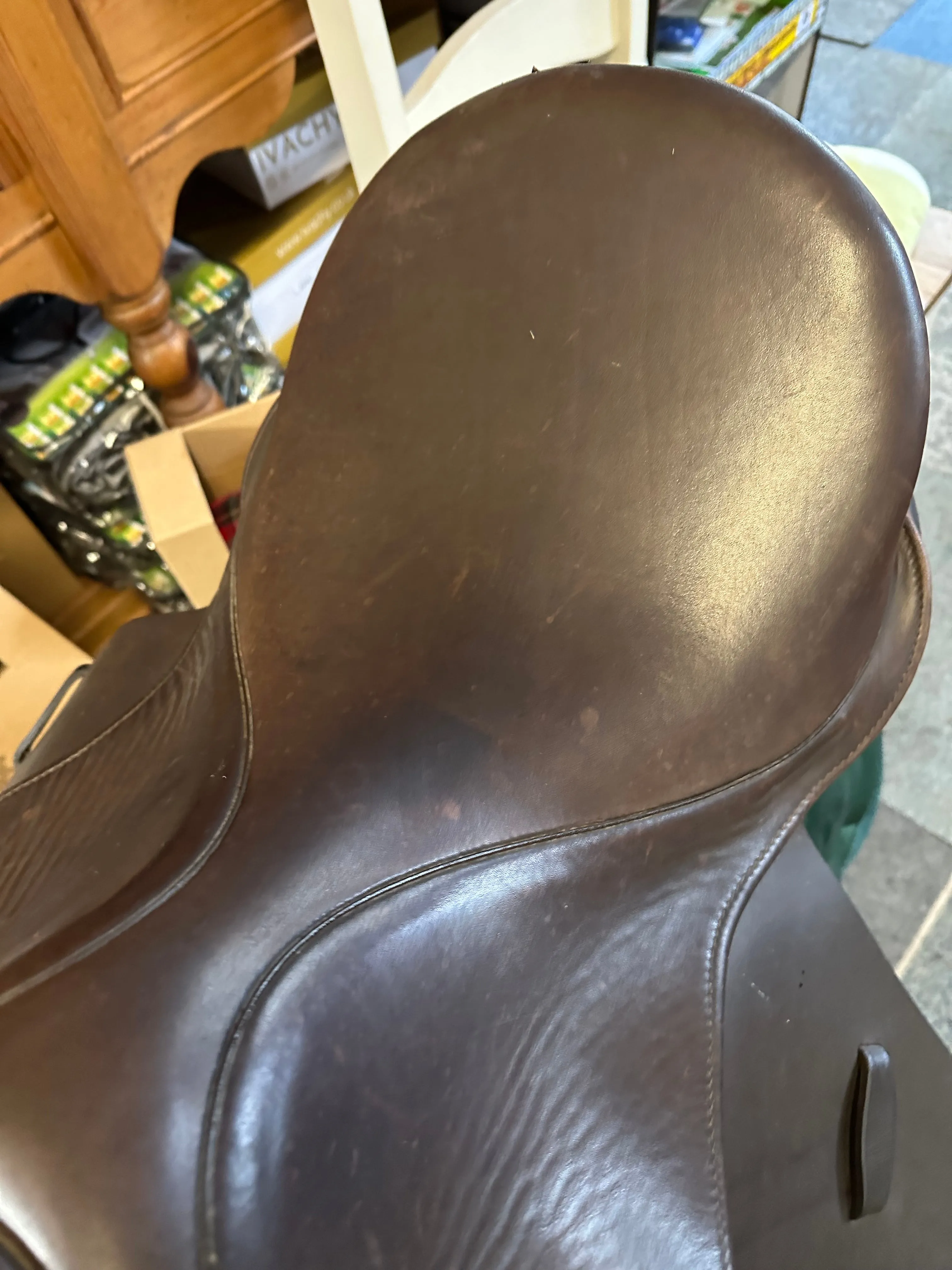 18”  Saferide Walsall English leather saddle Wide fit
