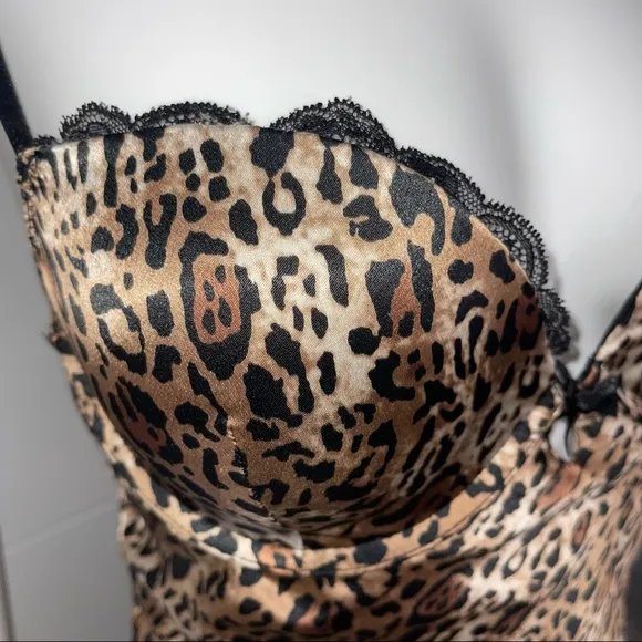 34D VS Victoria’s Secret Satin Leopard Dress Sexy Chemise Lingerie slip
