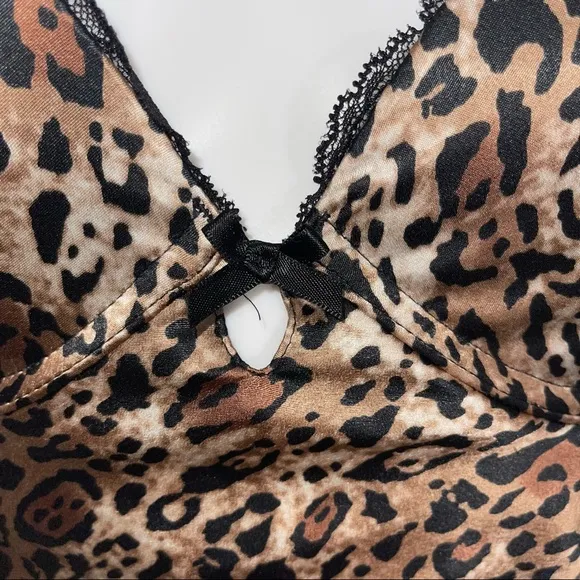 34D VS Victoria’s Secret Satin Leopard Dress Sexy Chemise Lingerie slip