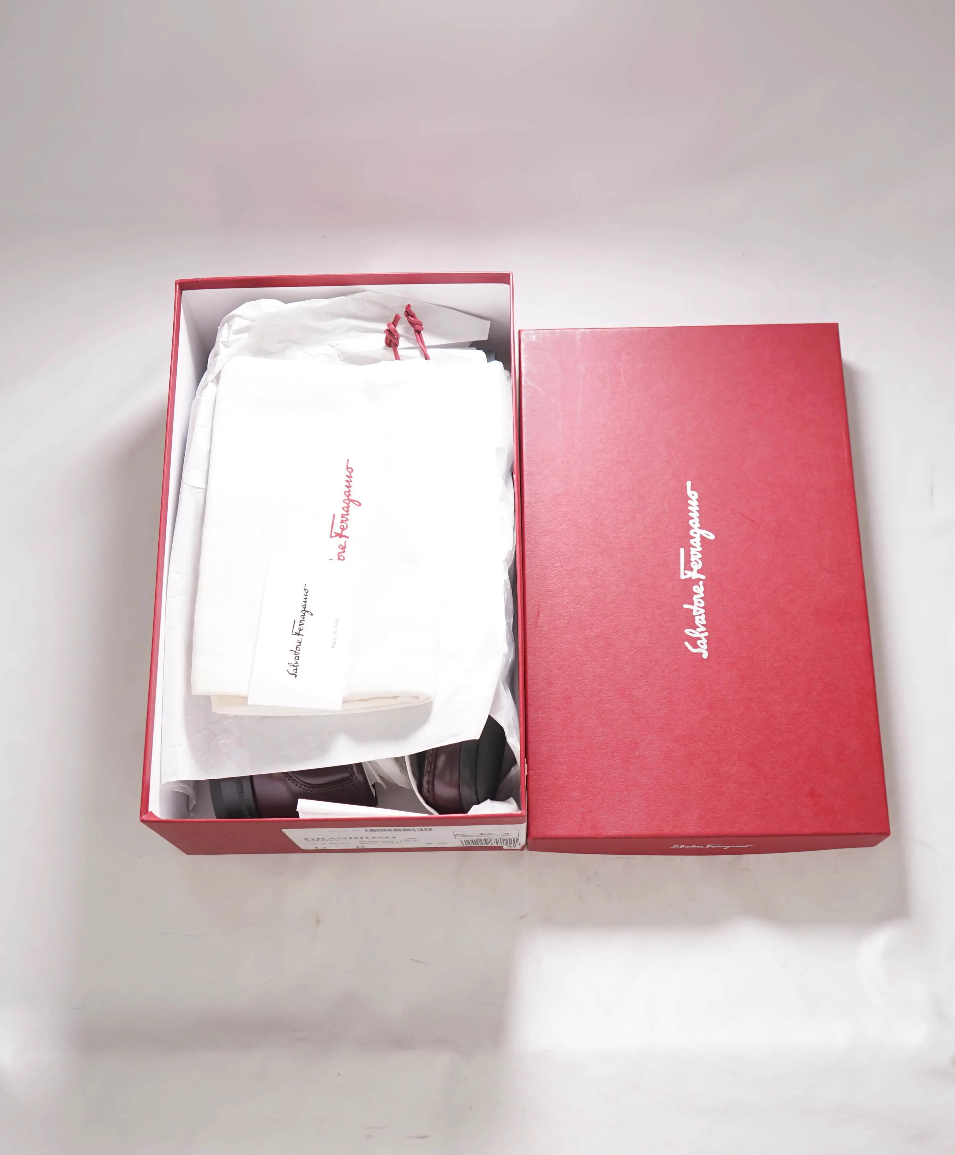 $850 SALVATORE FERRAGAMO -“GRANDIOSO" Gancini Loafer Cherry Brown Leather - 8 D