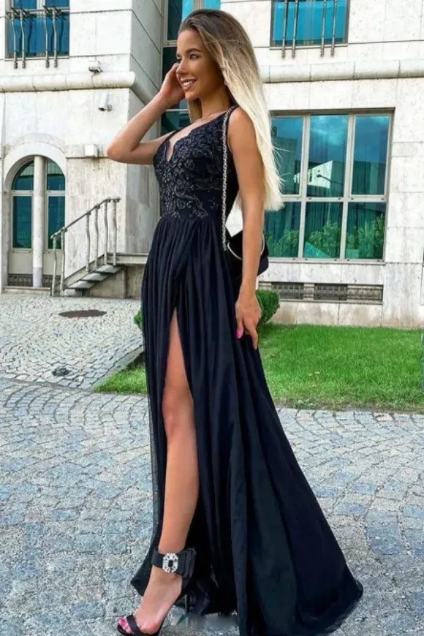 Anneprom Black V Neck Chiffon Lace Long Prom Evening Dress APP0688