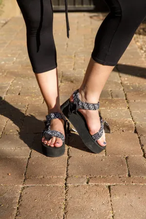 ARIZONA LOVE PLATFORM SANDAL - BLACK