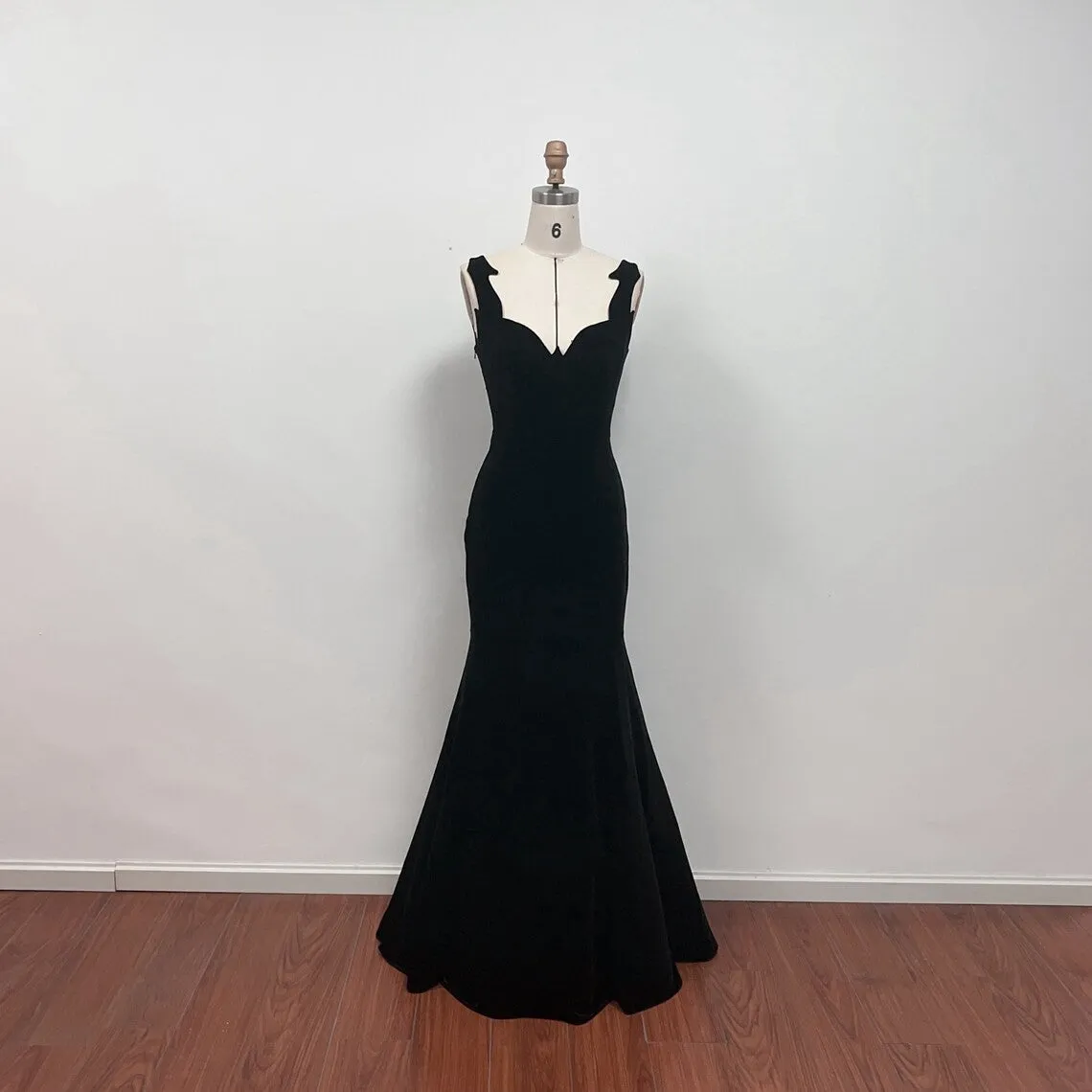 Black Rosemary Clooney Mermaid Velvet Celebrity Dress in White Christmas