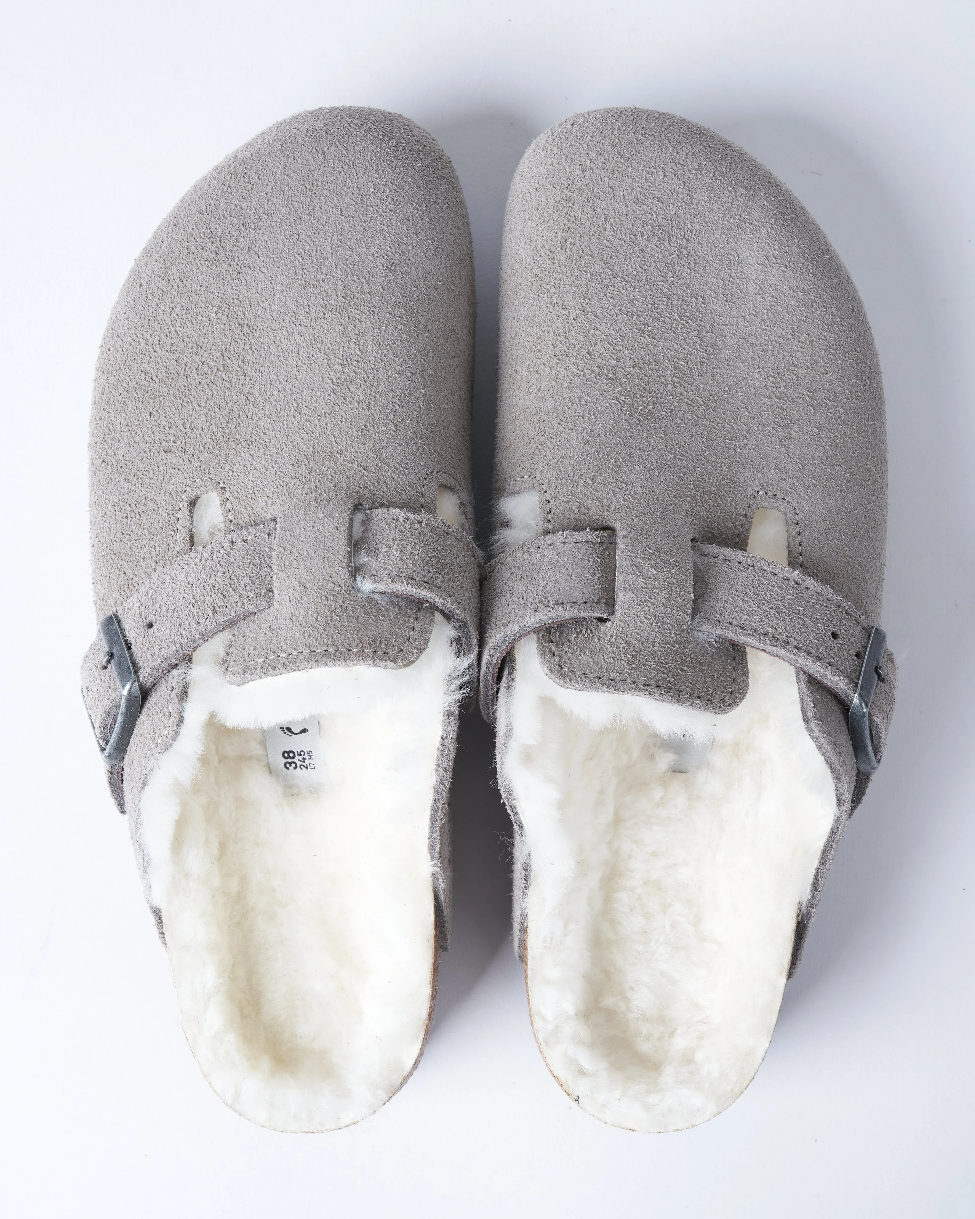 boston shearling clog - stone coin suede/natural shearling