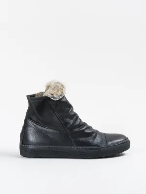 bret fur sneaker