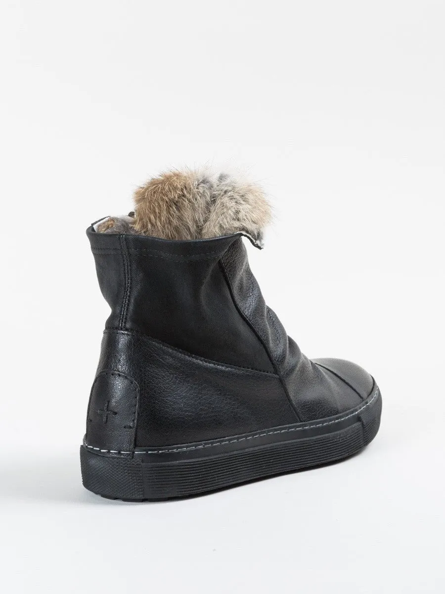 bret fur sneaker