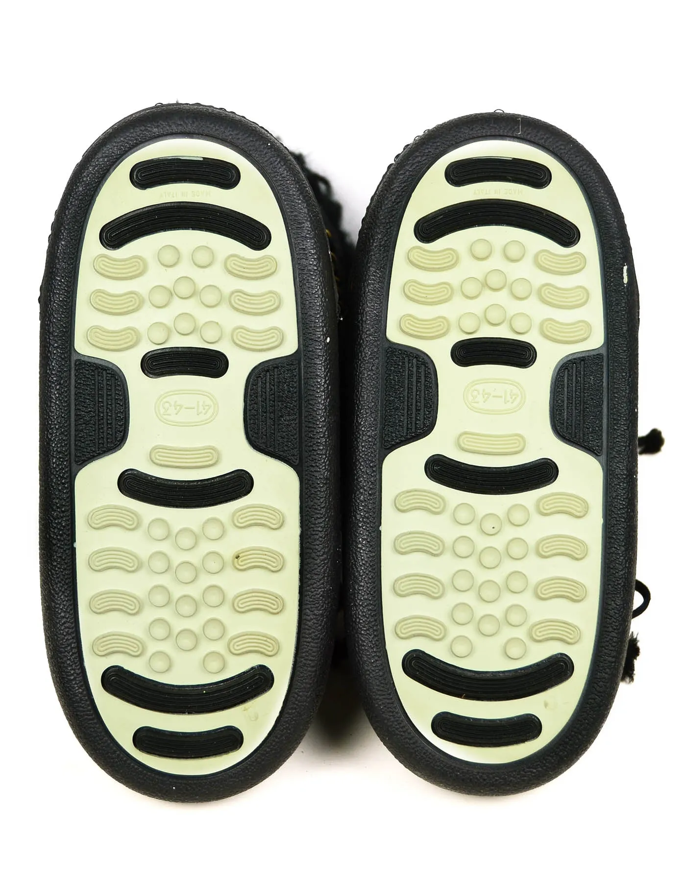 Chanel Iconic 90’s Vintage Moon Boots sz 41-43