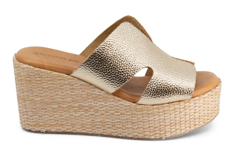 Chocolat Blu Jamie Gold Slides