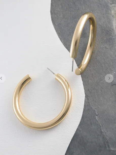 Chunky Hoop Earrings - gold