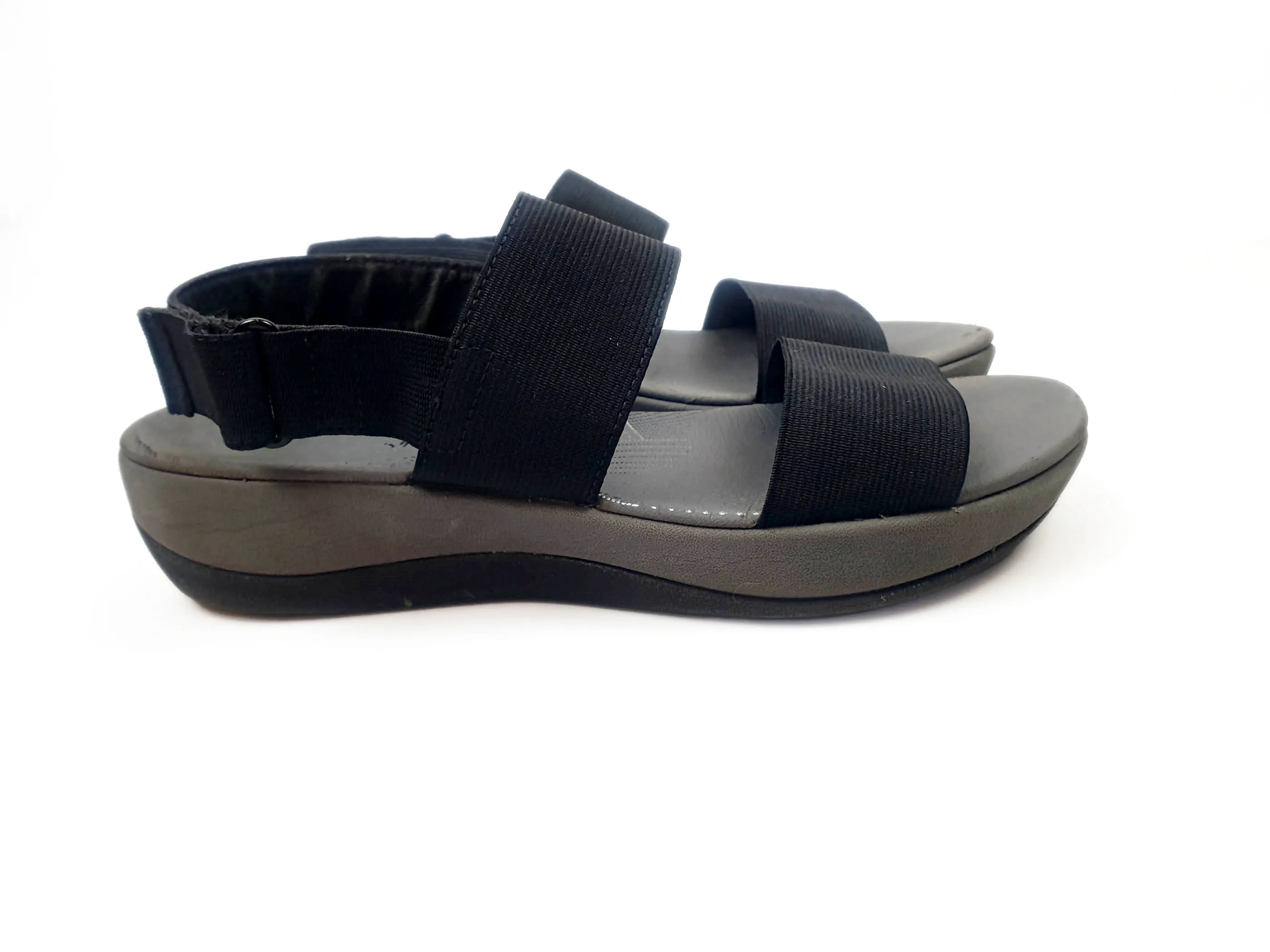 Clarks black shoes size 7.38