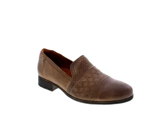 Cobb Hill Crosbie Slip-On - Taupe