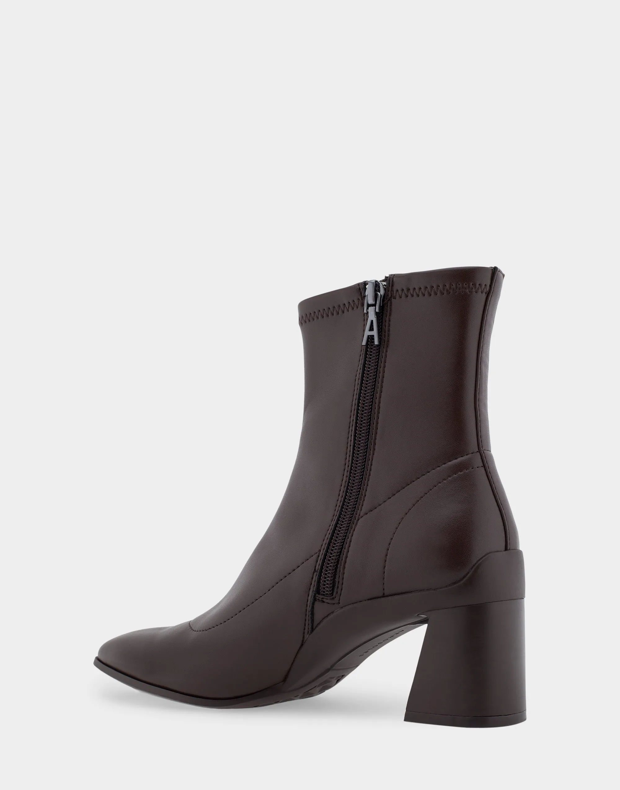 Corinda *FINAL SALE*