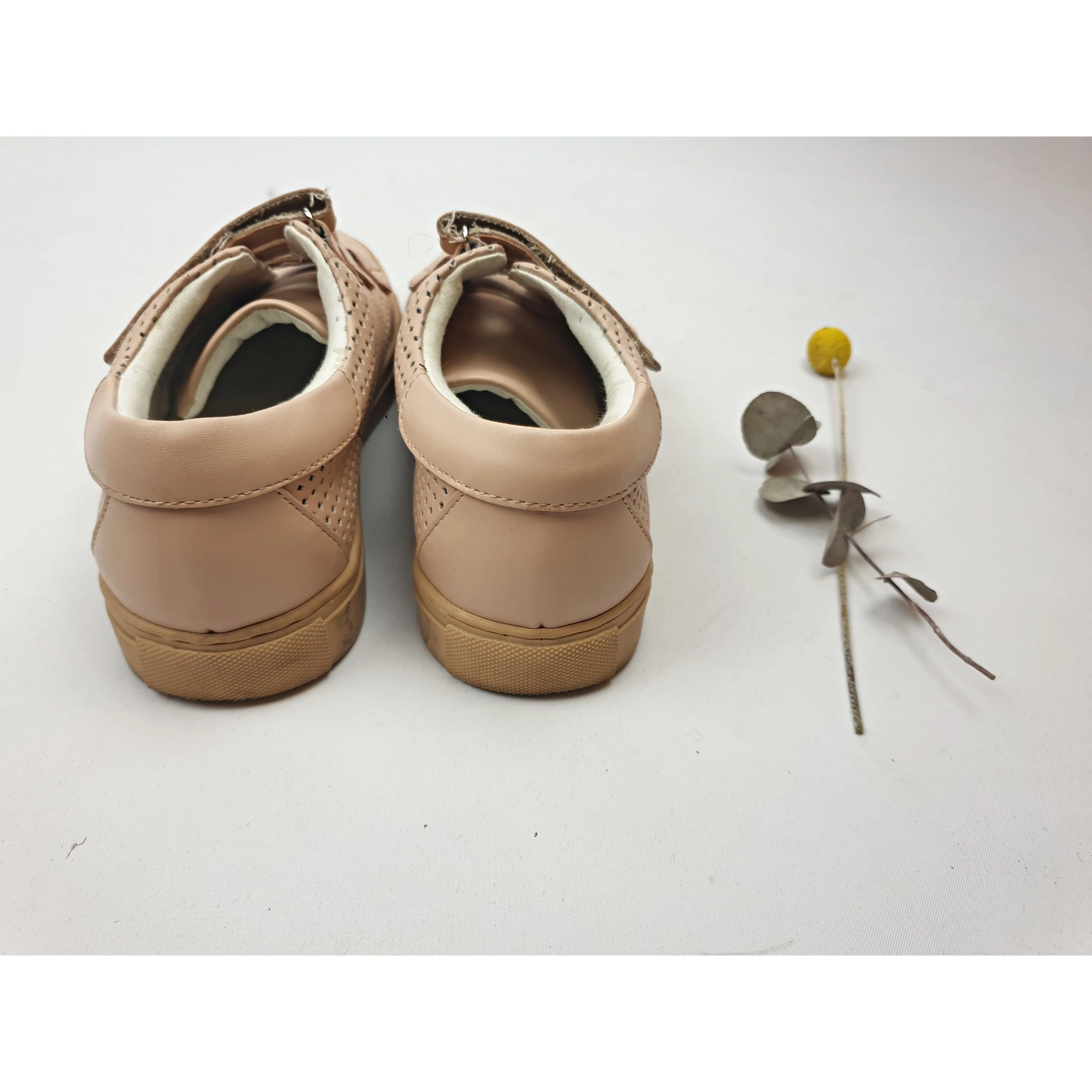 Country Road Dusty pink leather shoes with adjustable velcro front straps size 37