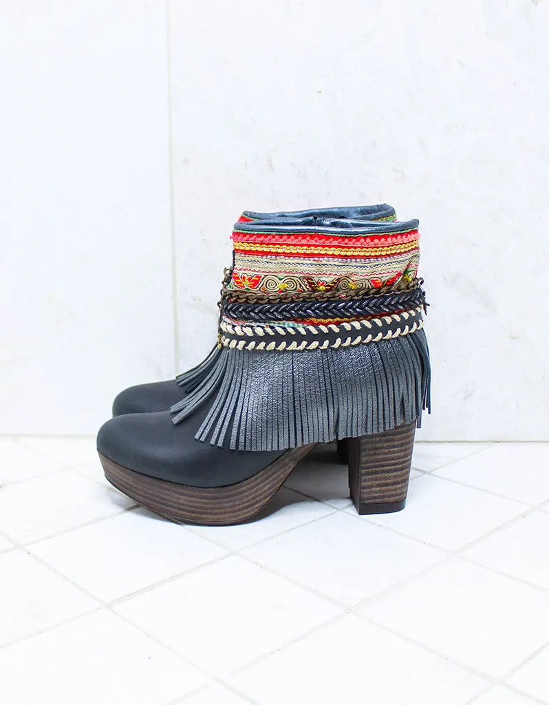 Custom Made High Heel Boho Boots in Black | SIZE 38