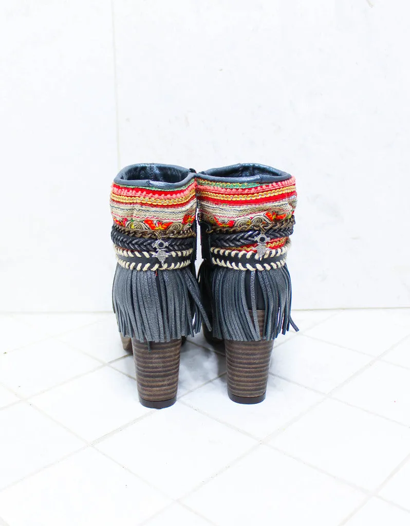 Custom Made High Heel Boho Boots in Black | SIZE 38