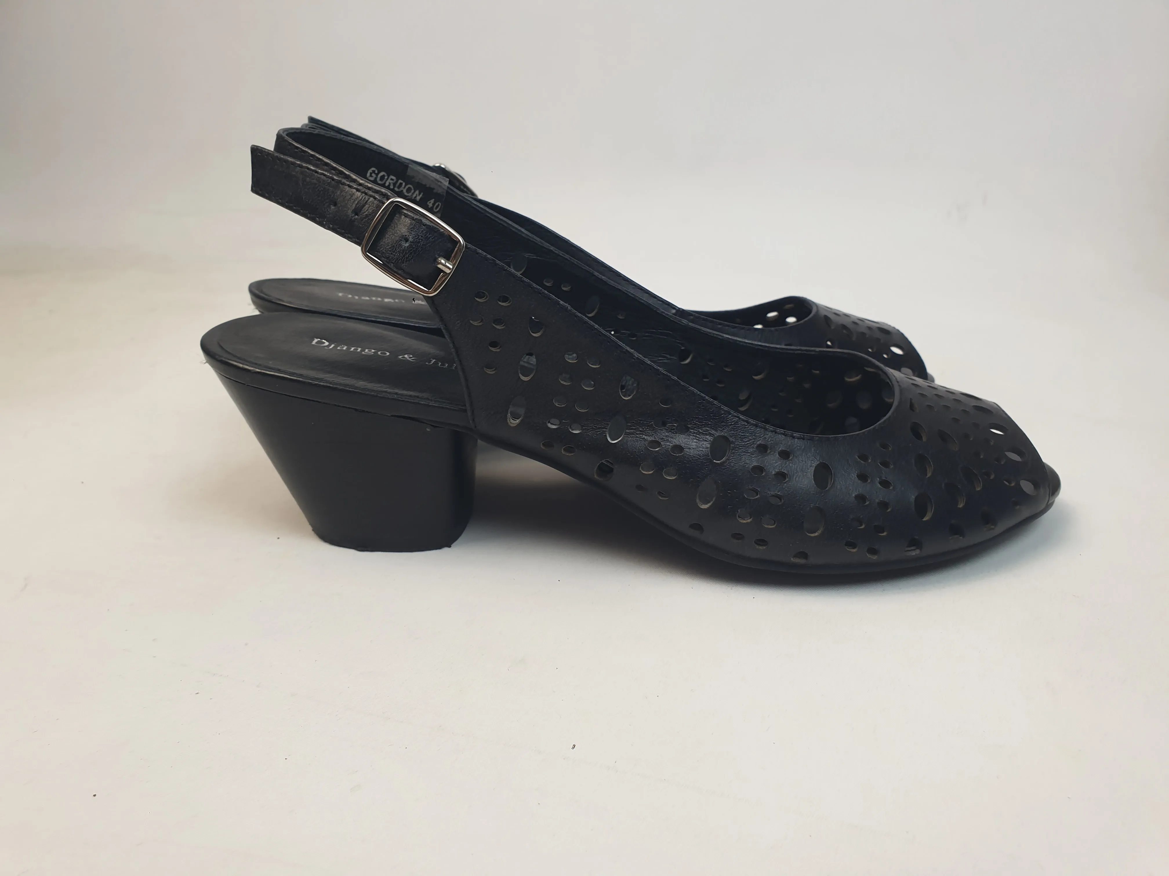 Django & Juliette black leather mid-heel sling backs size 40