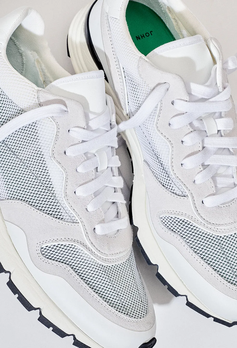 Edition One Runner / White X Ivory