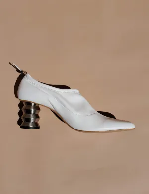 Gabi Pump - White