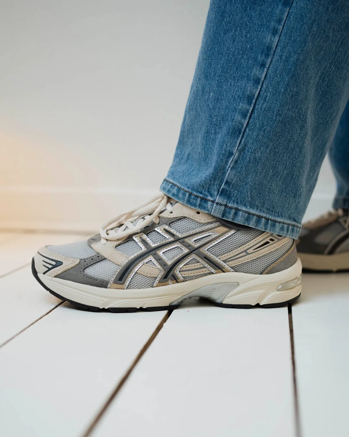 Gel-1130 - Oyster Grey/Clay Grey