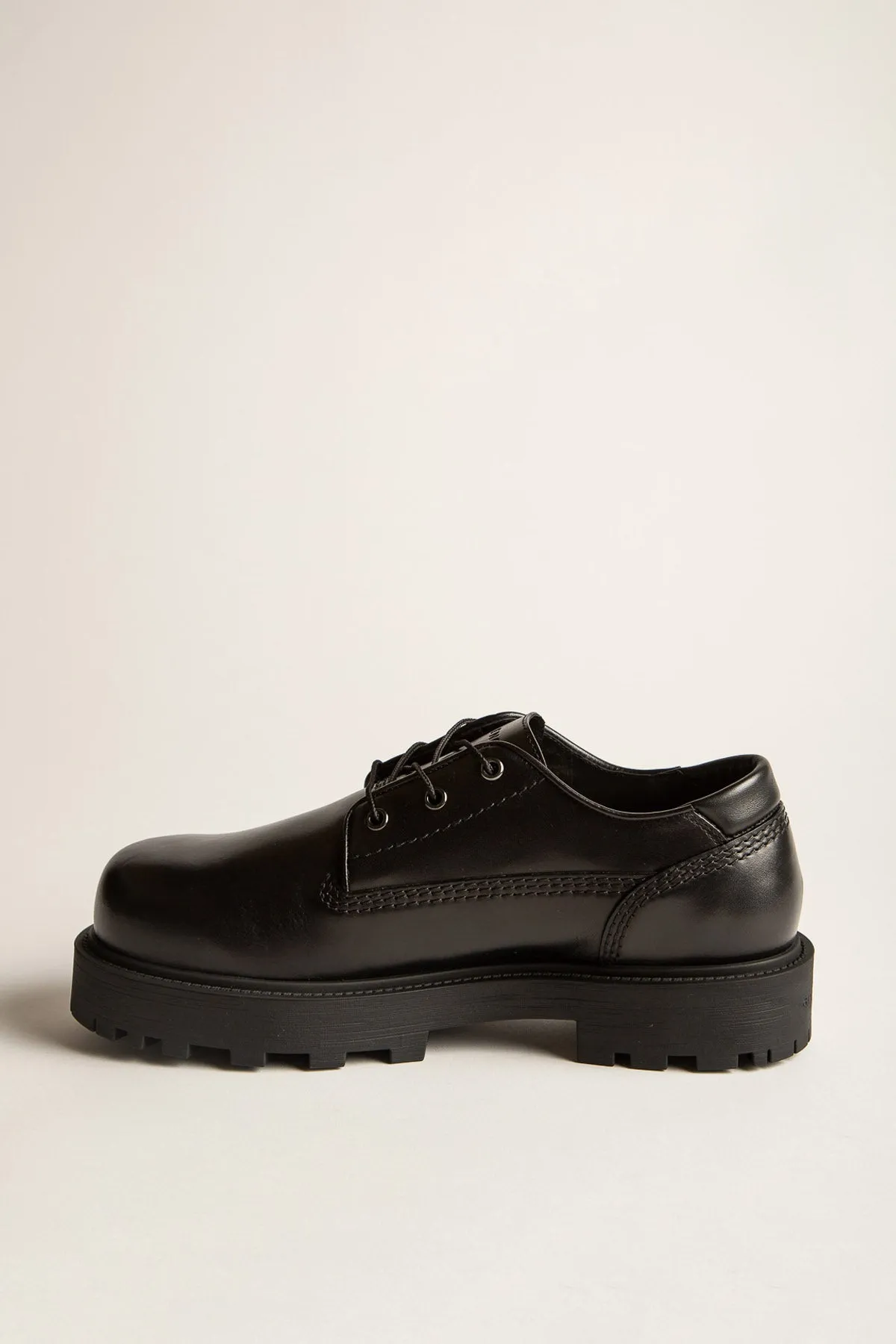 GIVENCHY | STORM DERBIES
