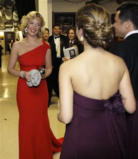 Grape Jessica Alba Strapless Chiffon Dress Open Back Prom Red Carpet Evening Dress Oscar Ceremony Gown