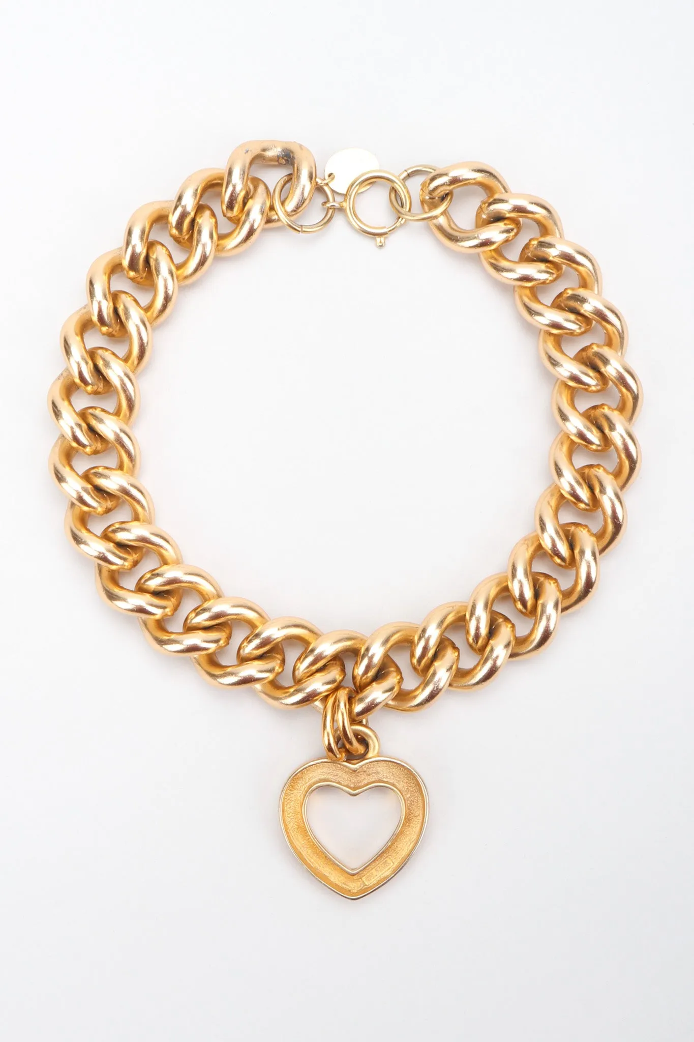 Heart Pendant Chain Collar