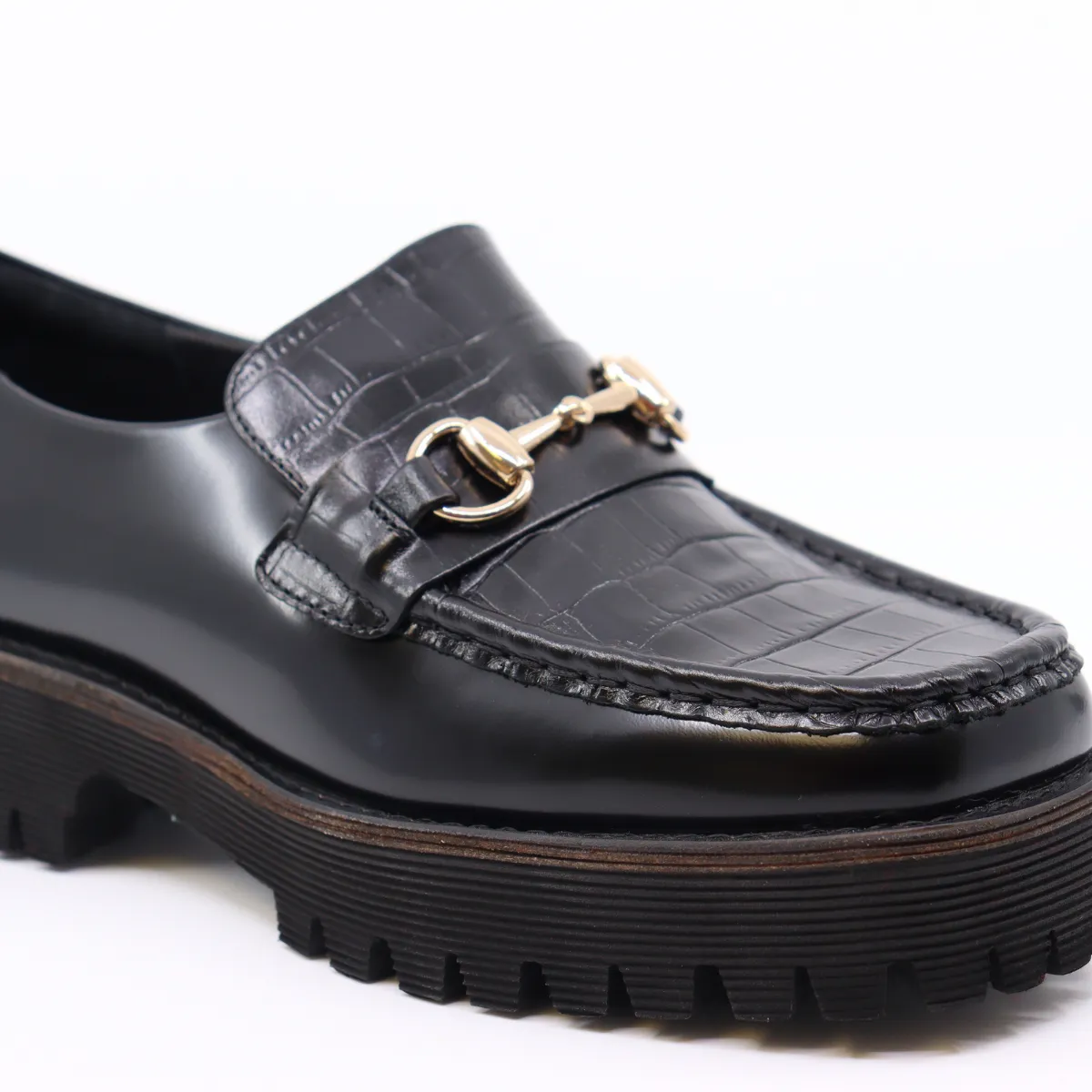 HK-2 Croc Lug Loafer