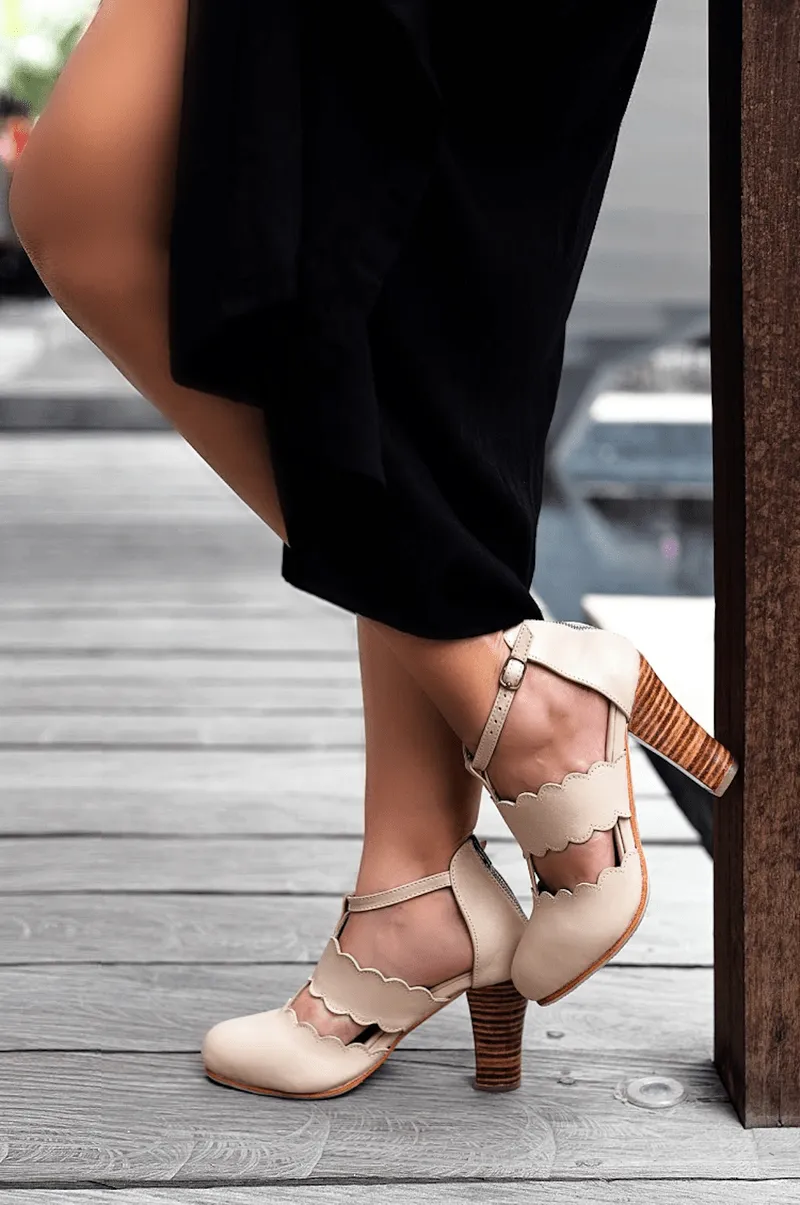 Incognito Leather Heels in Ivory