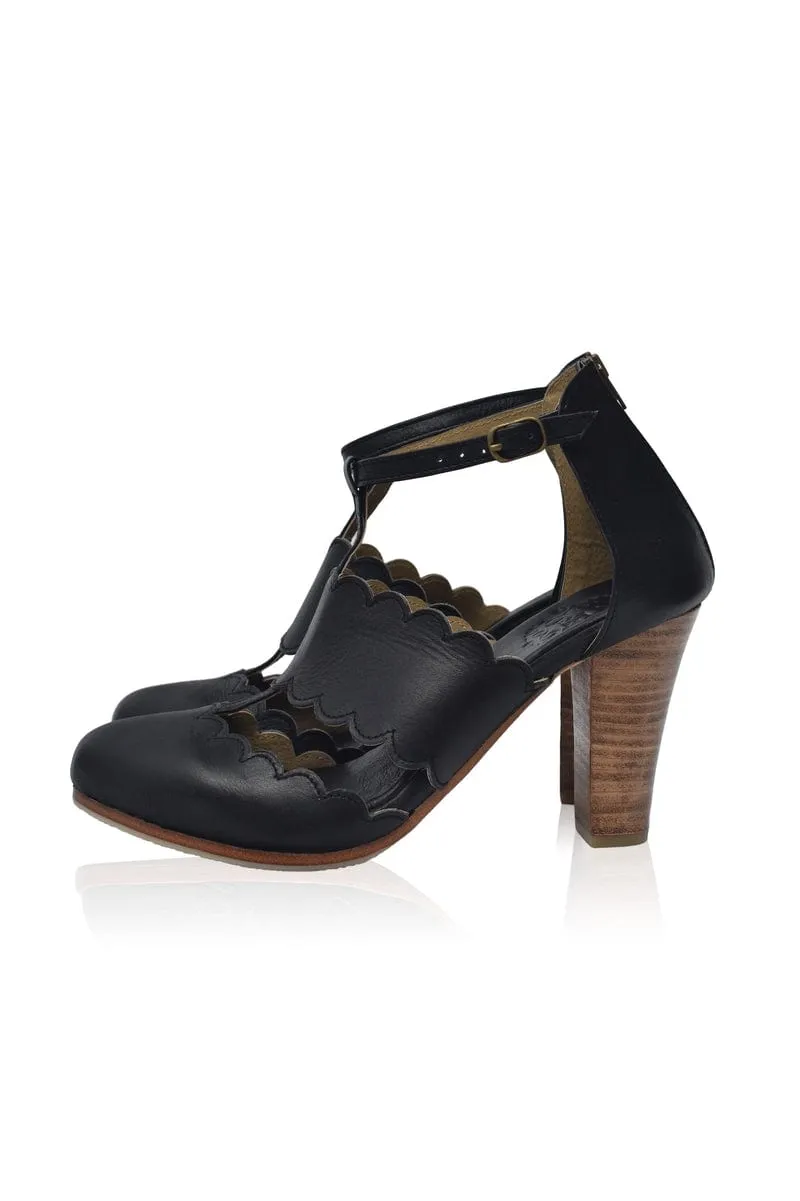 Incognito Leather Heels in Ivory