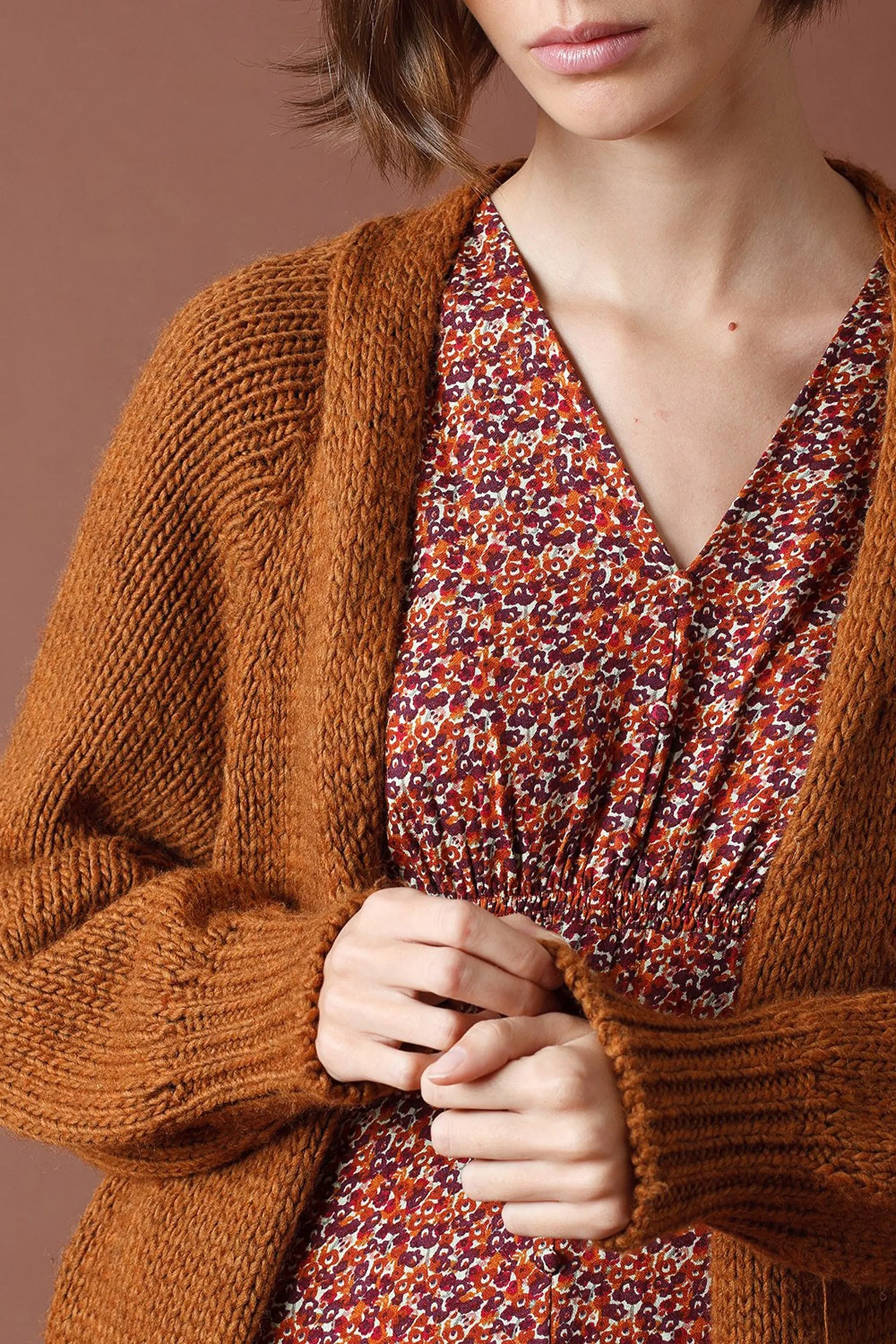 Indi & Cold Ana Chunky Knit Open Jacket (Cinnamon) - FINAL SALE