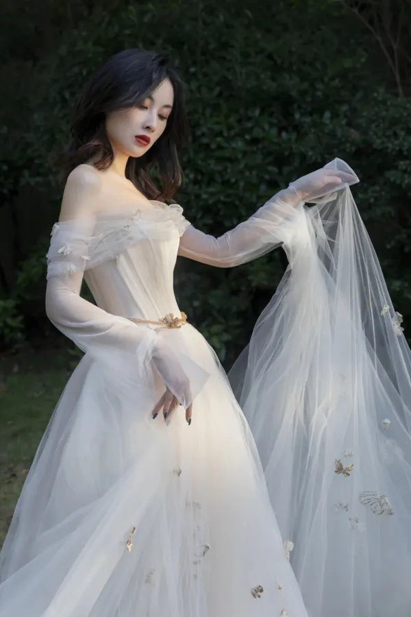 Ivory Tulle Long Sleeve Prom Dress, A Line Evening Dress with Butterfly APP0943