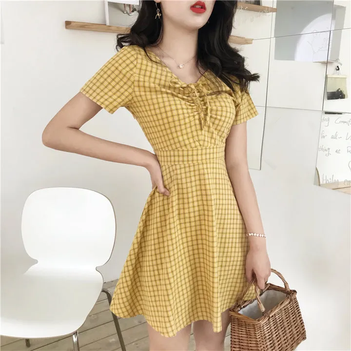 Lace-up V-neck dress KF50054
