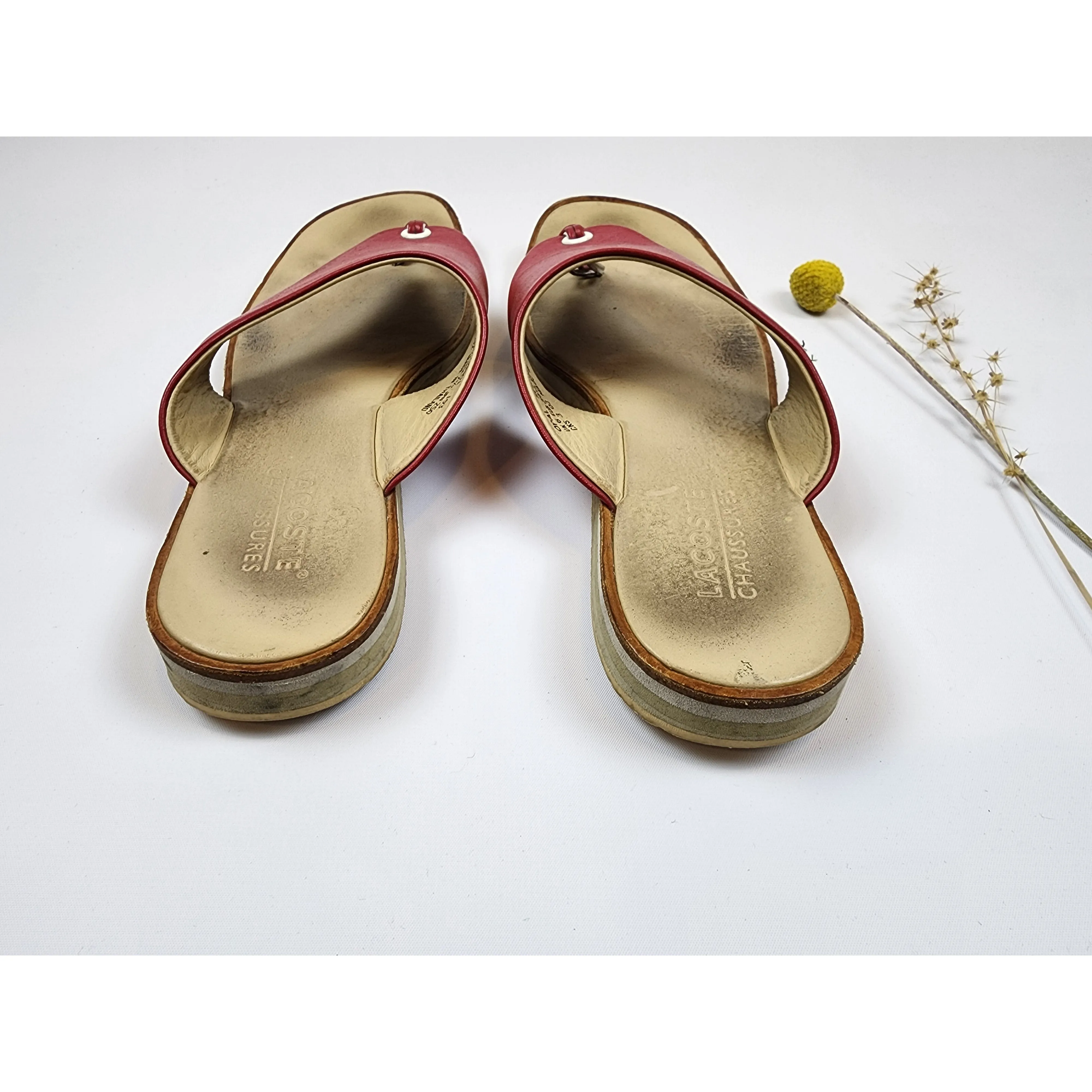 Lacoste red leather thongs "Opal" style size 39.5