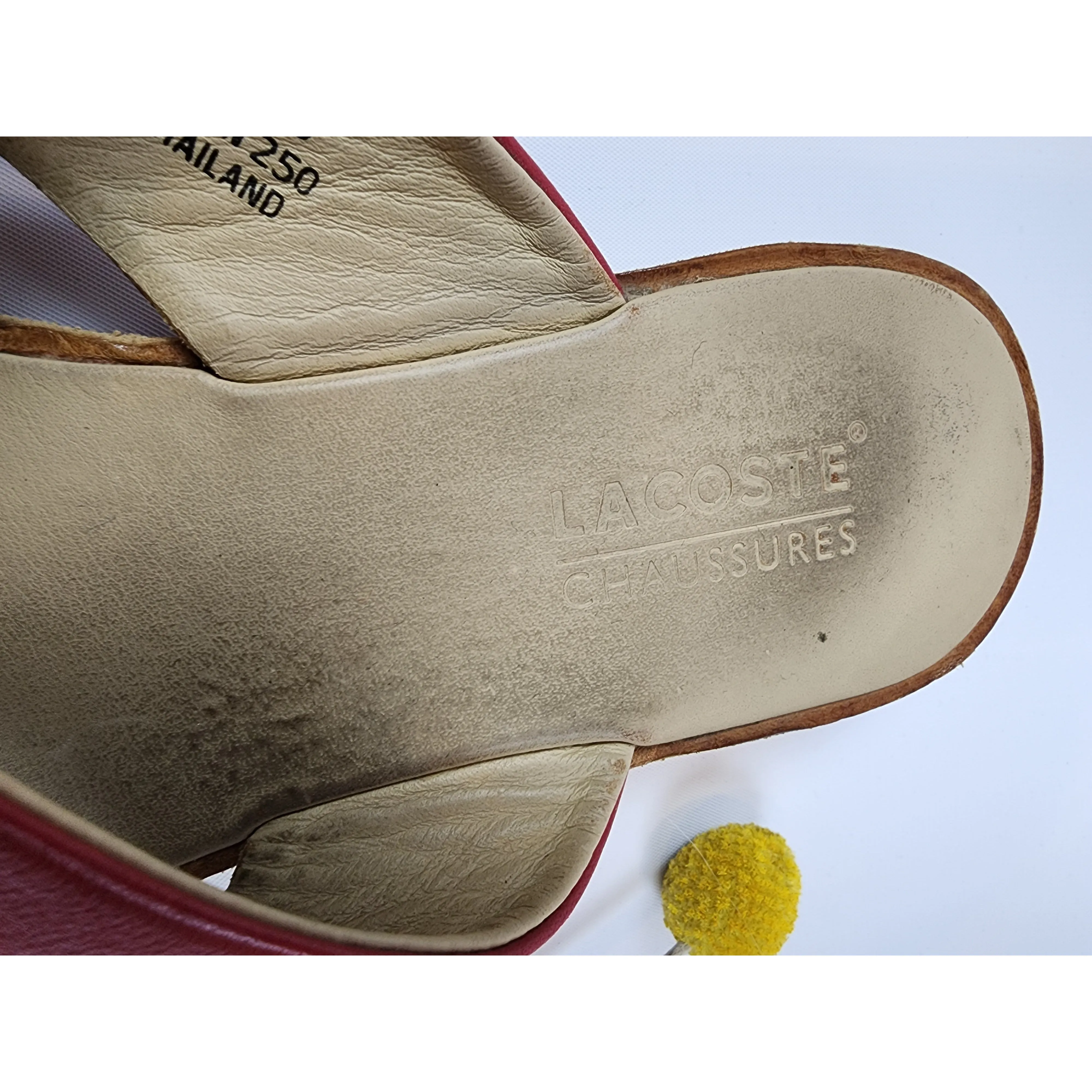 Lacoste red leather thongs "Opal" style size 39.5