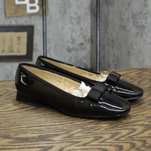 Liz Claiborne Womens Vintage Bow Low Block Heels 167402d83785a2 Black 6M
