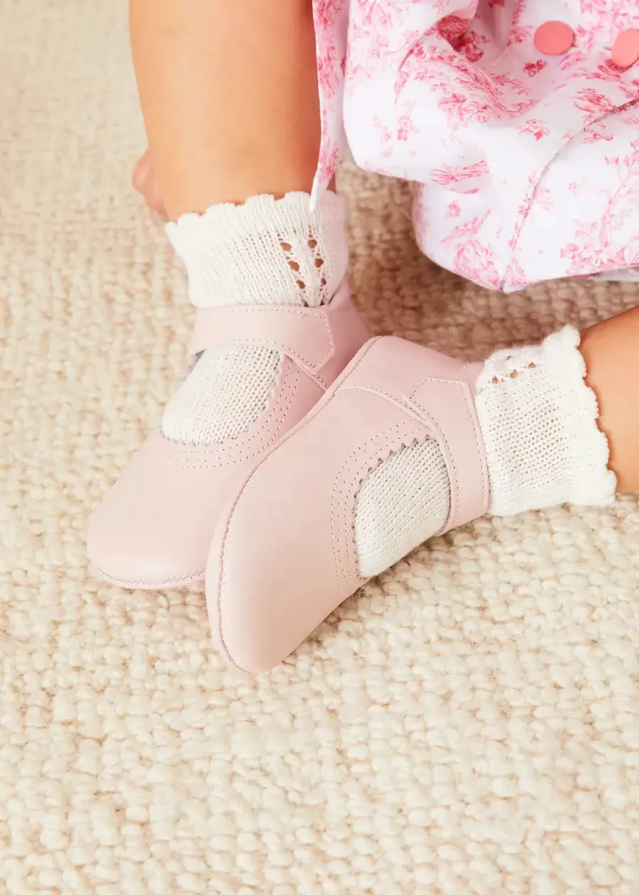 Mary Jane Pram Shoes in Pink (17-20EU)