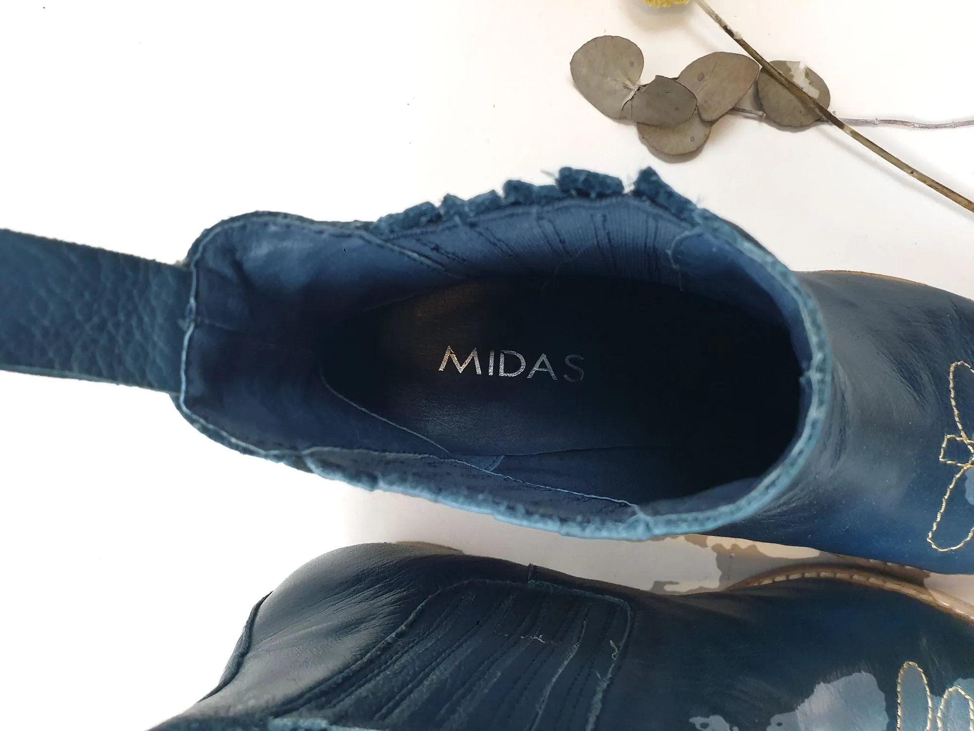 Midas navy leather boots with cute front detail size 38