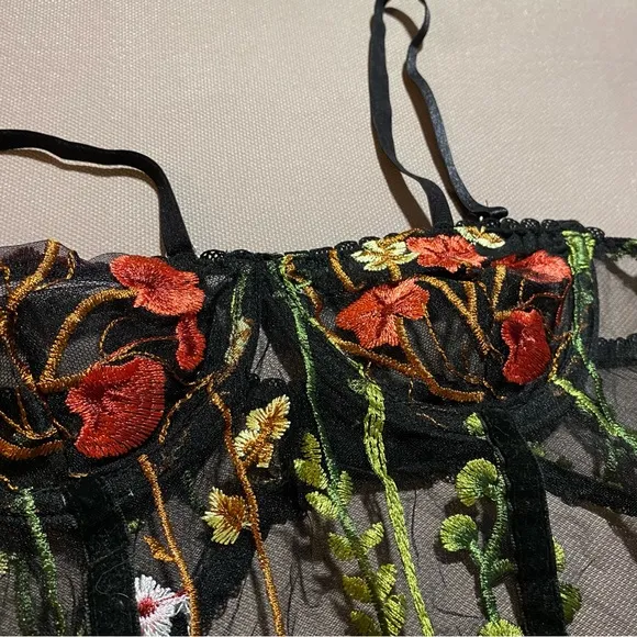 NEW Embroidered Floral Mesh Garden Luxury Lingerie Peekaboo Lace Bodysuit