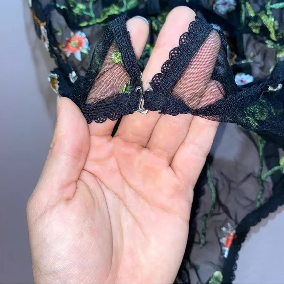 NEW Embroidered Floral Mesh Garden Luxury Lingerie Peekaboo Lace Bodysuit
