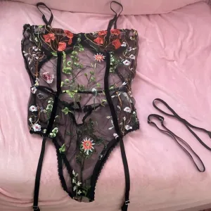 NEW Embroidered Floral Mesh Garden Luxury Lingerie Peekaboo Lace Bodysuit