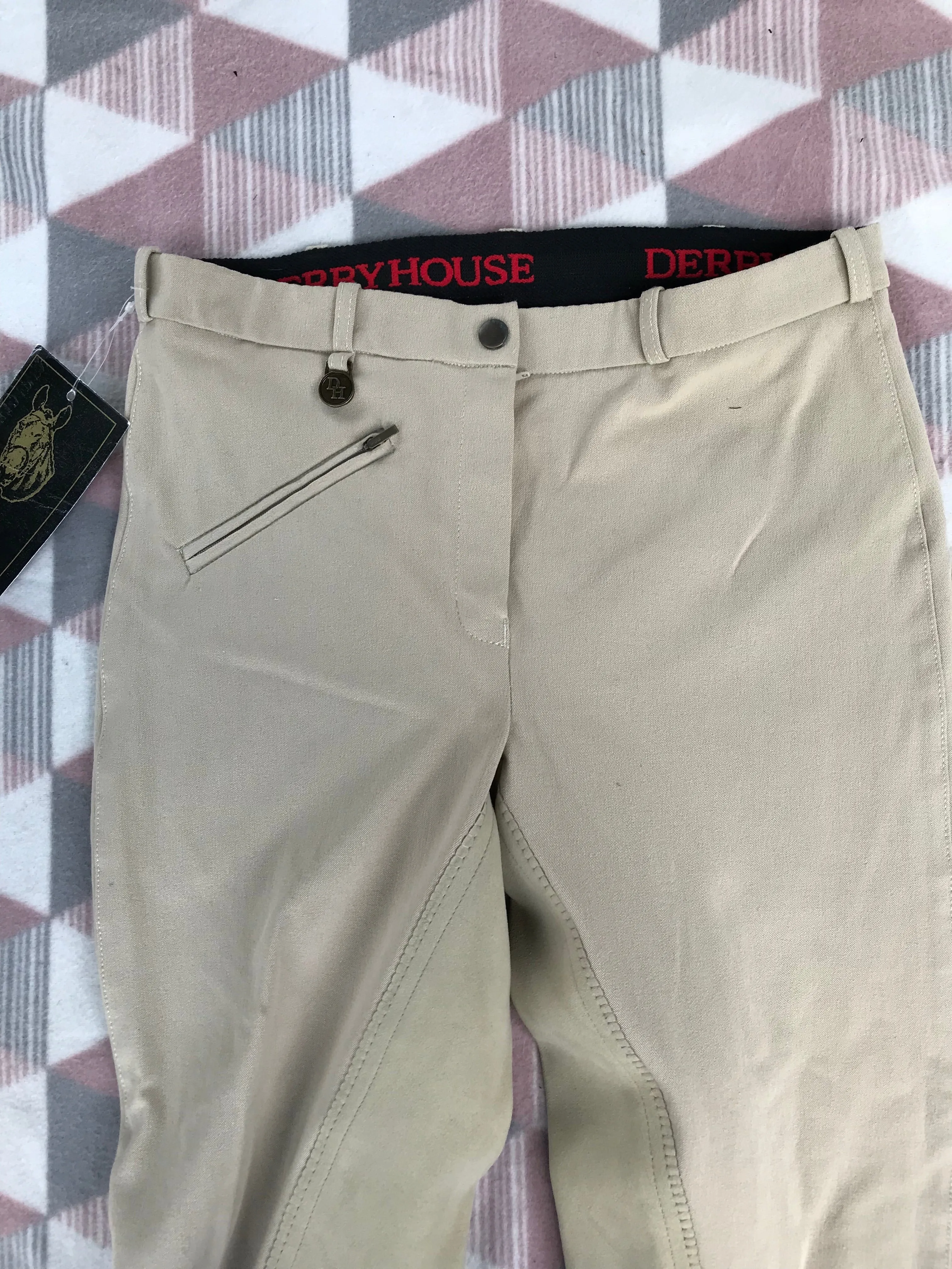 NEW WITH TAGS derby house cream breeches 30” FREE POSTAGE