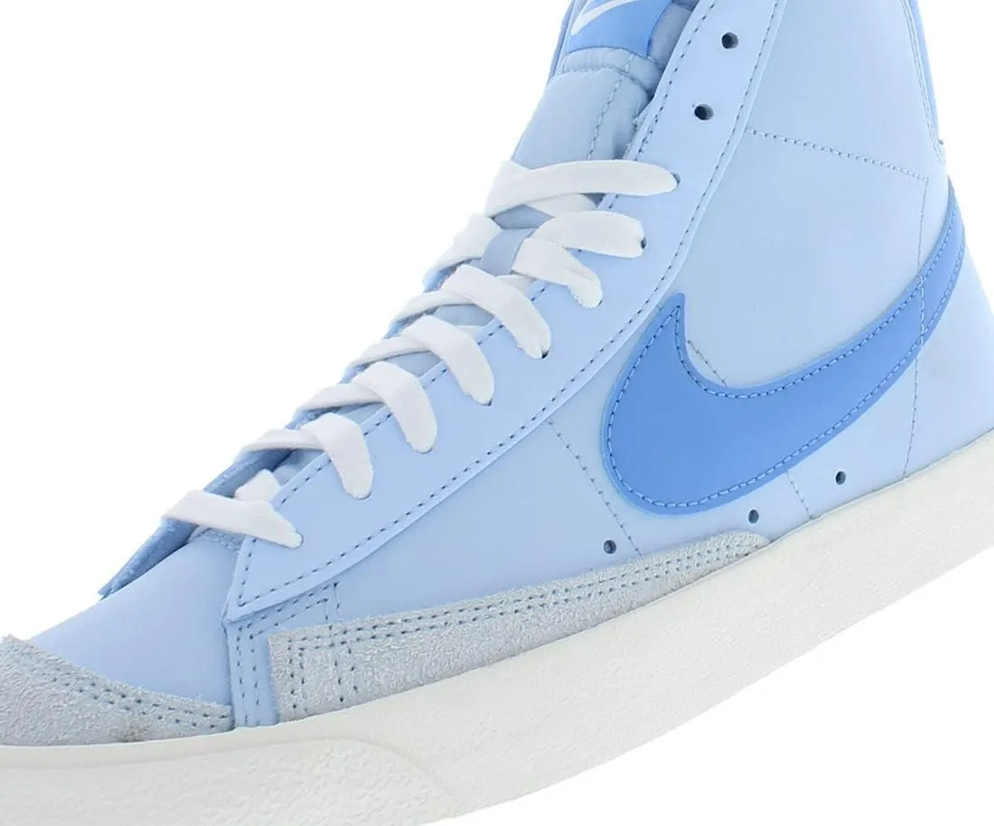 Nike mens Blazer Mid 77 Vintage