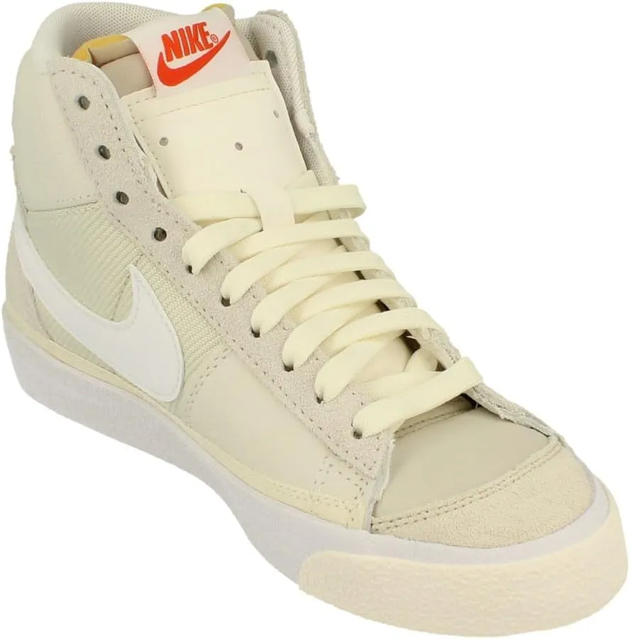 Nike mens Blazer Mid 77 Vintage