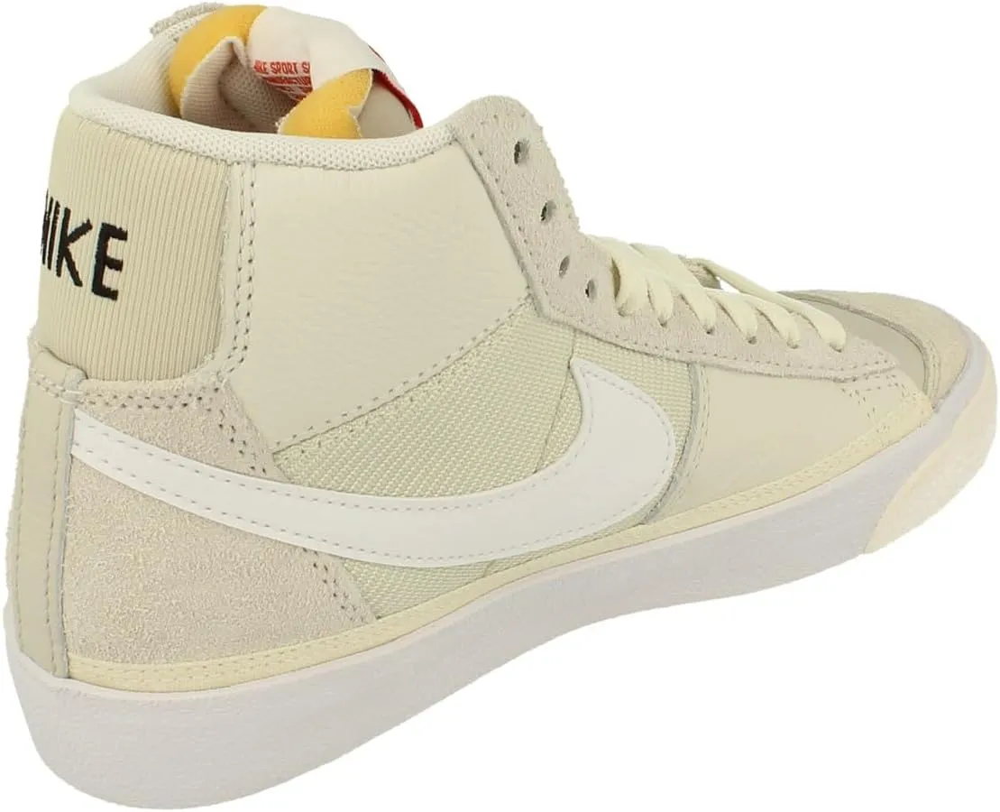 Nike mens Blazer Mid 77 Vintage