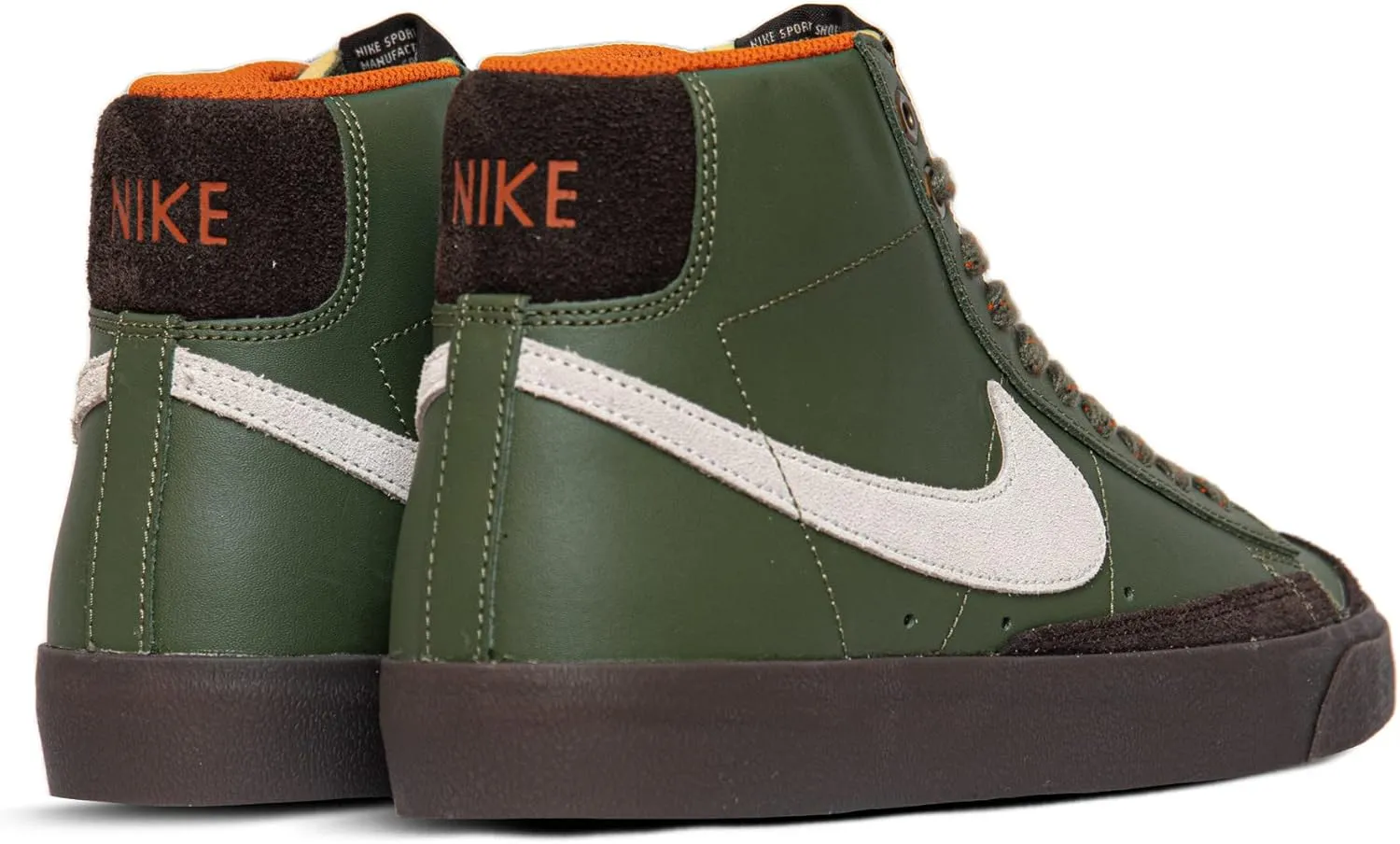 Nike mens Blazer Mid 77 Vintage