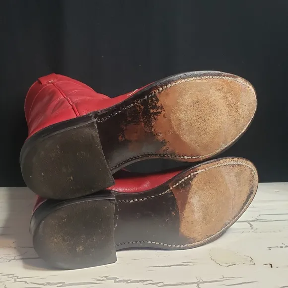 Nocona 'Wildflower' Ropers in Red - Youth size 3.5 or Women's size 5.5