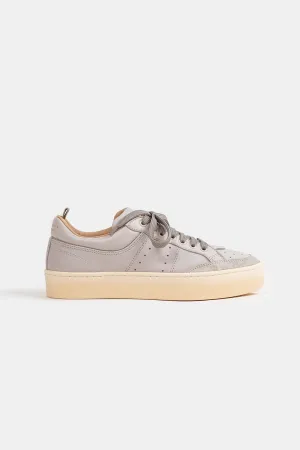 Officine Creative Knight Sneaker In L.Cach/Butt