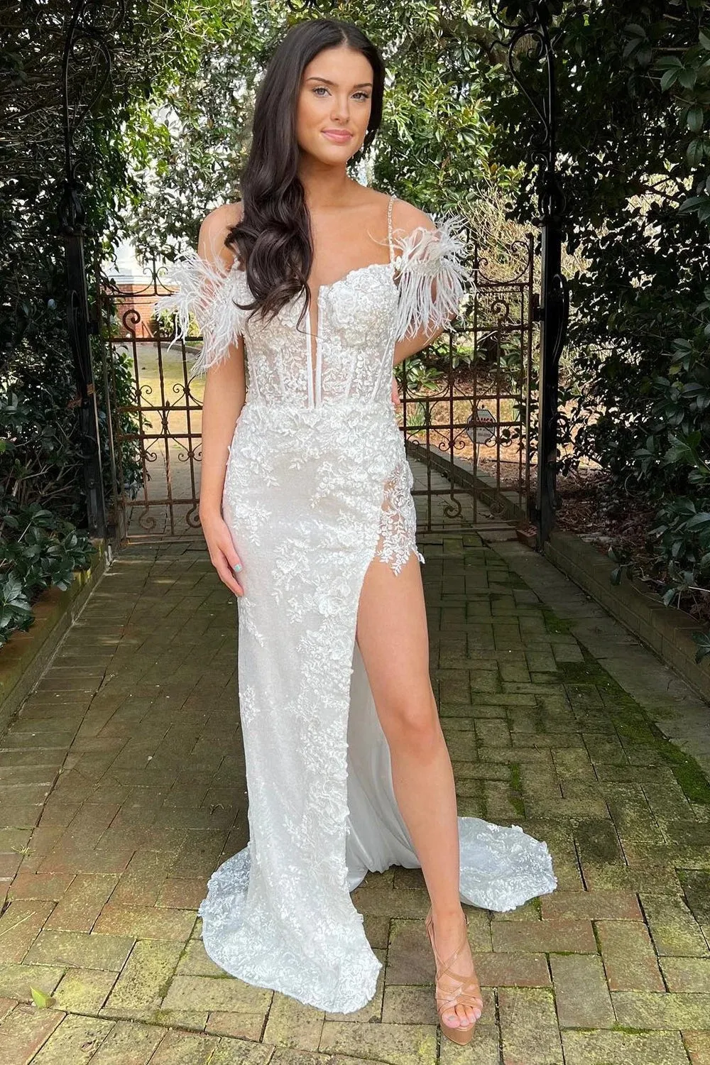 Pink Appliques Mermaid Prom Dress with Feathers TP1272