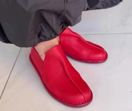 Red leather soft sole shoes