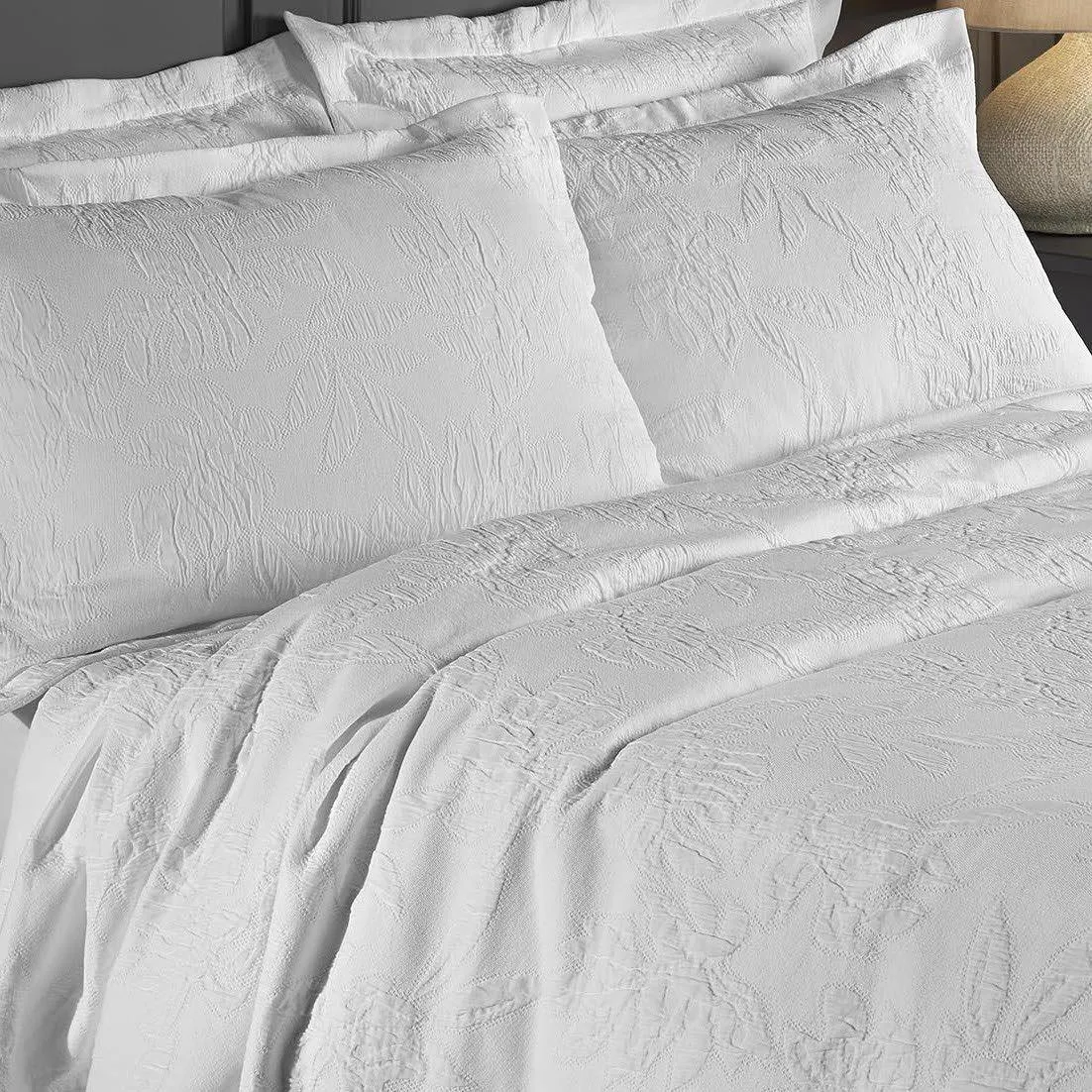Richmond Woven Bedspread - White